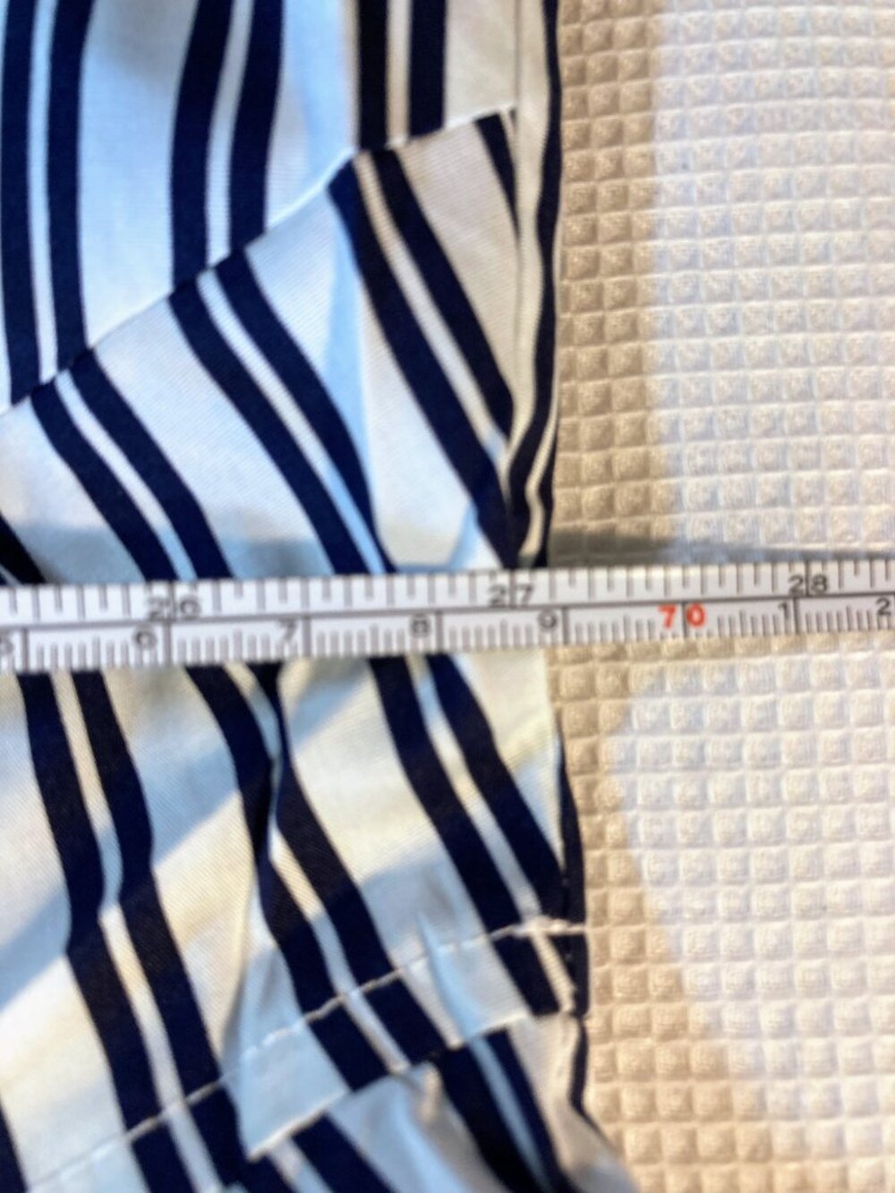 NWT Universal Standard button down white/navy, L (W 22-24) - Picture 6 of 9